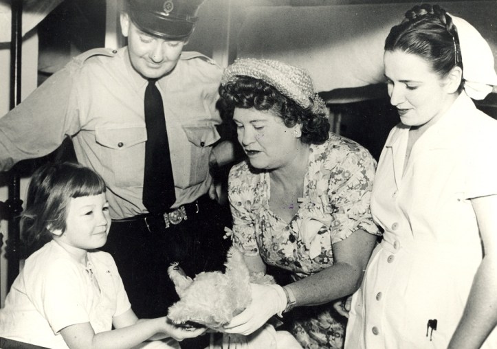 QPS PM0450-female bobby 2