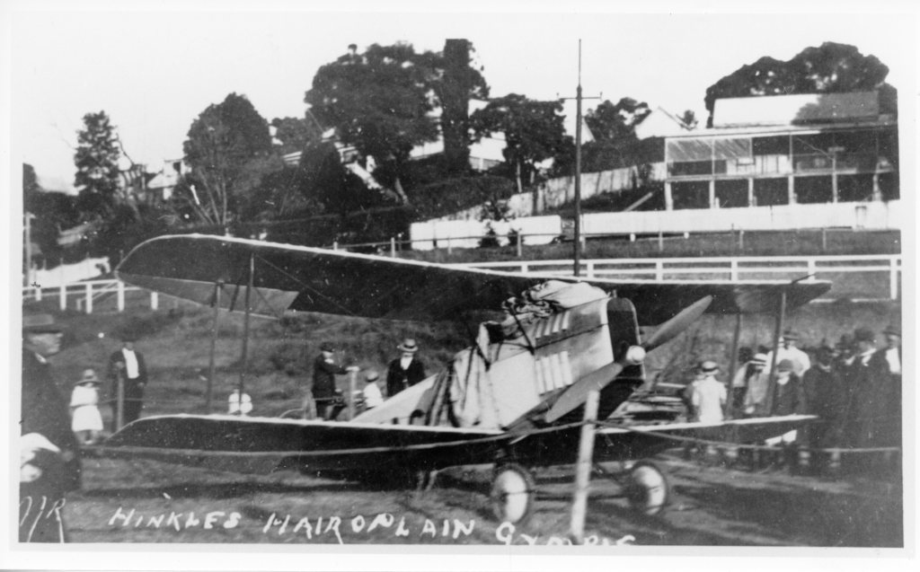 Bert Hinkler lands in Gympie in 1921