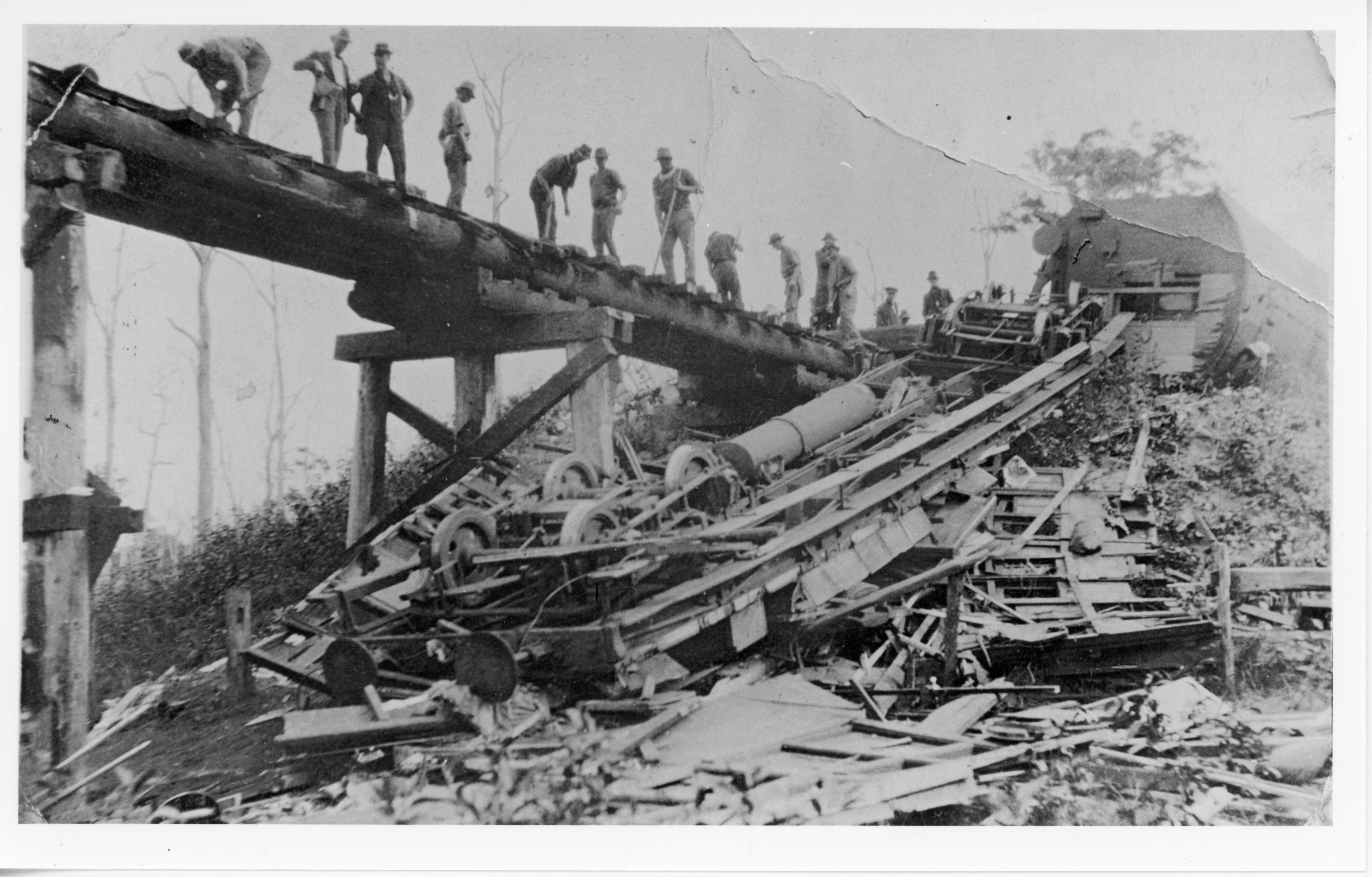 Rocky Mail Train disaster at Traveston 9 June 1925